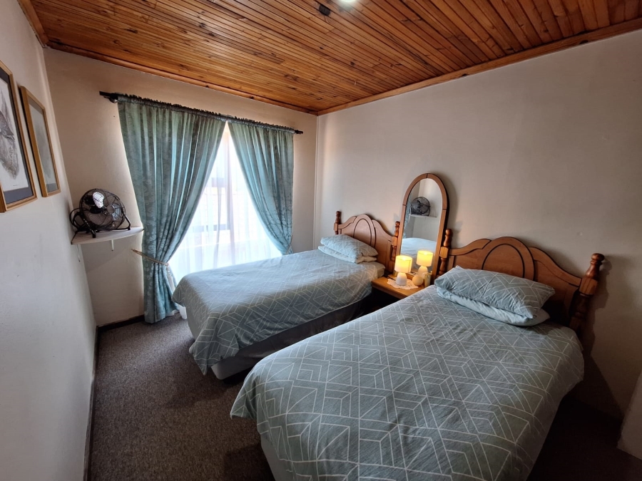 4 Bedroom Property for Sale in Aston Bay Eastern Cape
